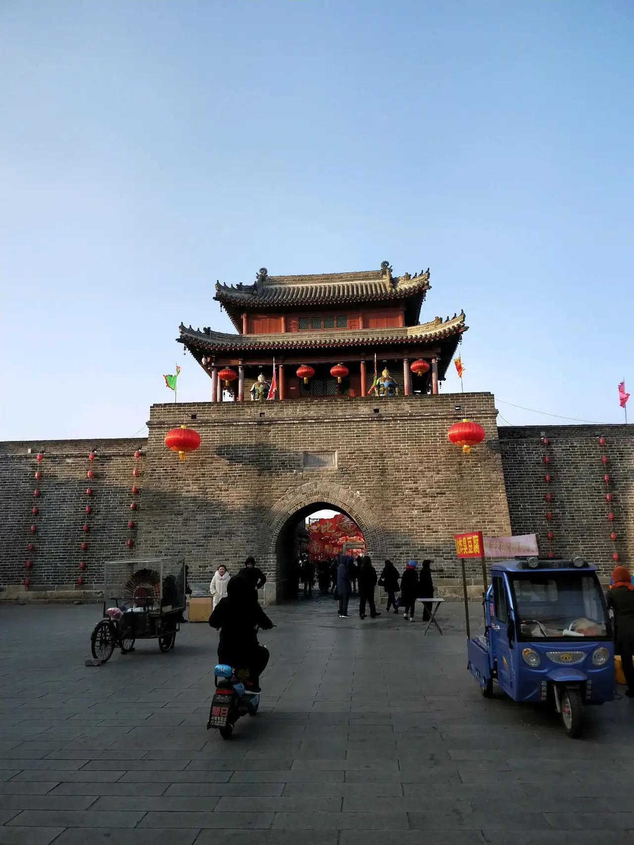 葫芦岛，亲爱的听众朋友们